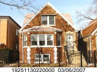 7204 S Francisco Ave, Chicago, IL 60629