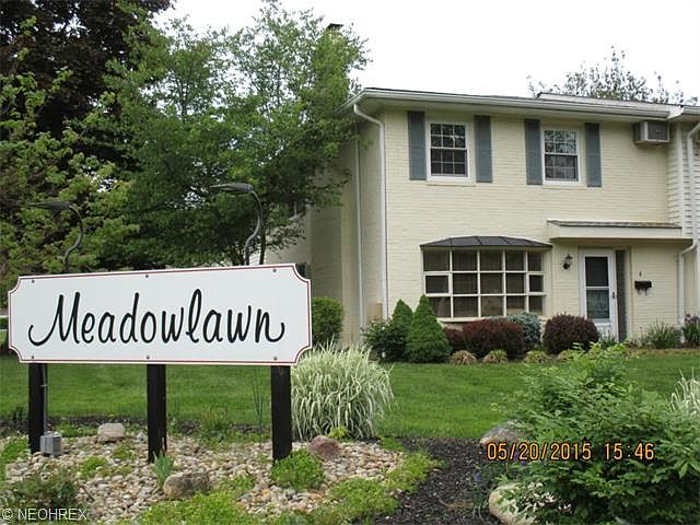 1st image of 6 Meadowlawn Dr Unit 4