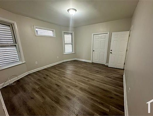 2nd image of 36 N 18th St Floor 1