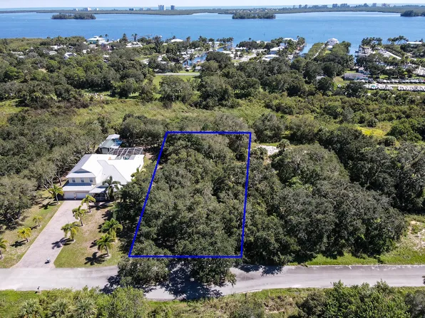 4120 Mariner Oaks Way, Fort Pierce, FL 34946