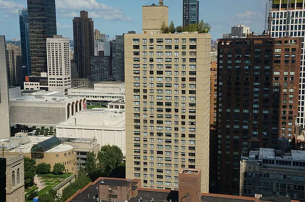 Rented by Owner | media 5