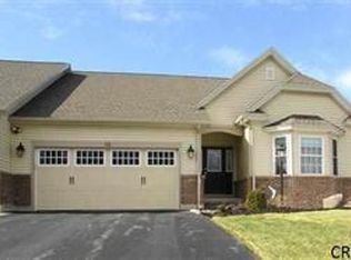 55 Covington Dr, Mechanicville, NY 12118