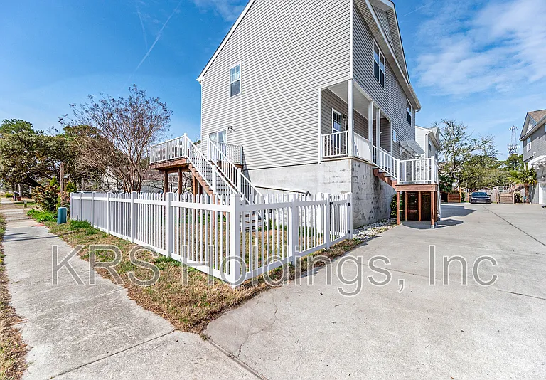 9553 14th Bay St #A — Photo 1