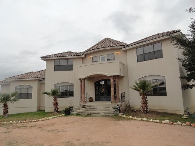 1st image of 20401 Cordill Ln