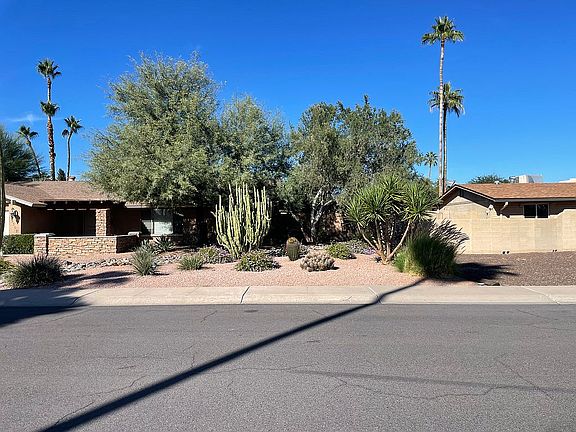 4th image of 5302 E Crocus Dr