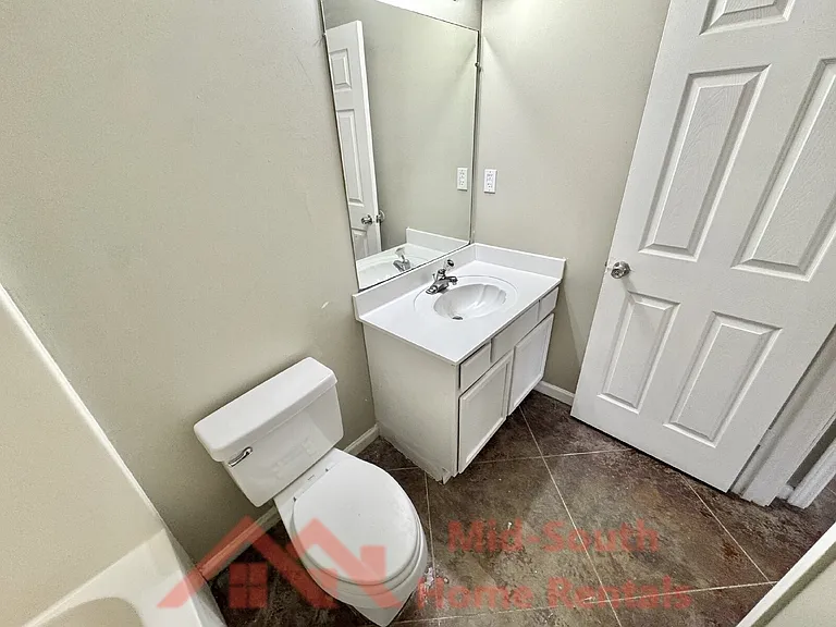 107 Nikki Dr #B — Photo 13