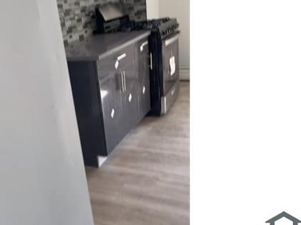 748 Maple St APT 3