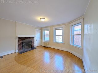 11 Craigie Cir #36, Cambridge, MA 02138
