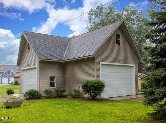 2nd image of 2626 Miars Dr