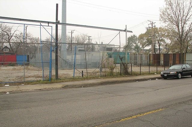 2nd image of 719 N Pulaski Rd