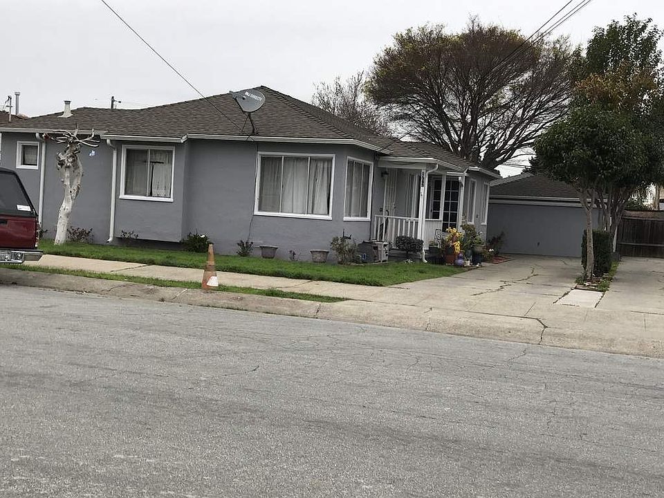 1st image of 362 Bristol Blvd
