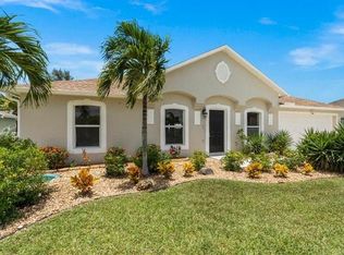 597 SW Whitmore Dr, Port Saint Lucie, FL 34984