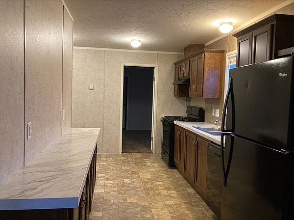2nd image of 1856 Fenway Dr #153