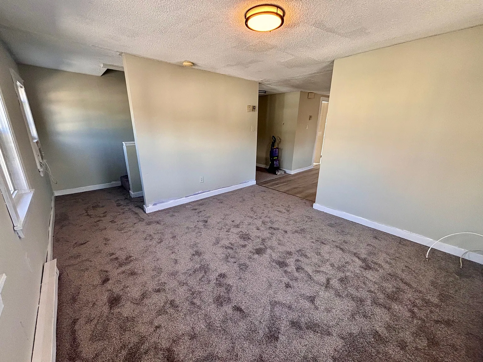 1 bed, 800 sqft, $1,700 — Photo 3
