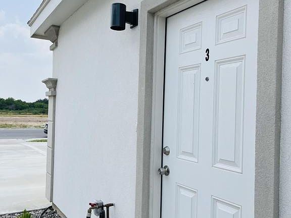 3rd image of 1513 Shavano St #1