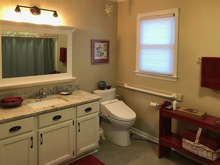223 Scarlett Dr — Photo 14