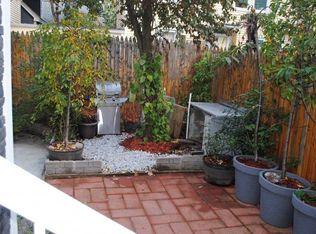 10A Rogers St, Lowell, MA 01852