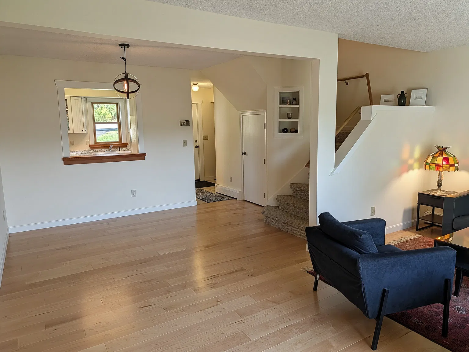 200 Acorn Dr — Photo 3