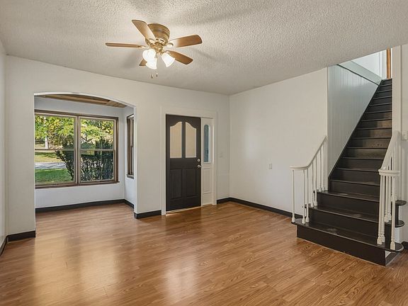 3rd image of 310 N Main St