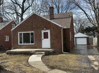 4445 Woodmont Rd, Toledo, OH 43613