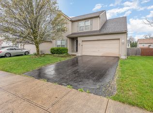 5365 Timber Grove Dr, Canal Winchester, OH 43110