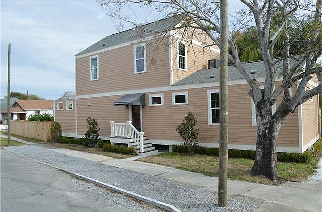 1st image of 2207 Upperline St