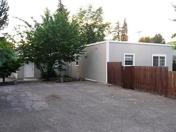 506A Driveway (1bed w/Loft)