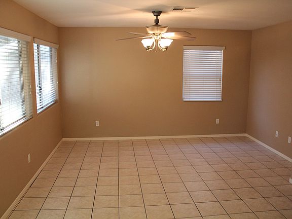 4th image of 9165 Sparklewood Ct