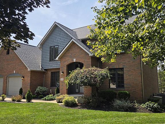 3rd image of 205 Falcon Dr