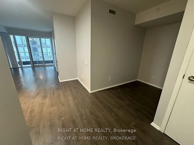 68 Shuter St #1507 — Photo 18