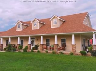 2648 Bedford Chapel Rd, Milton, WV 25541