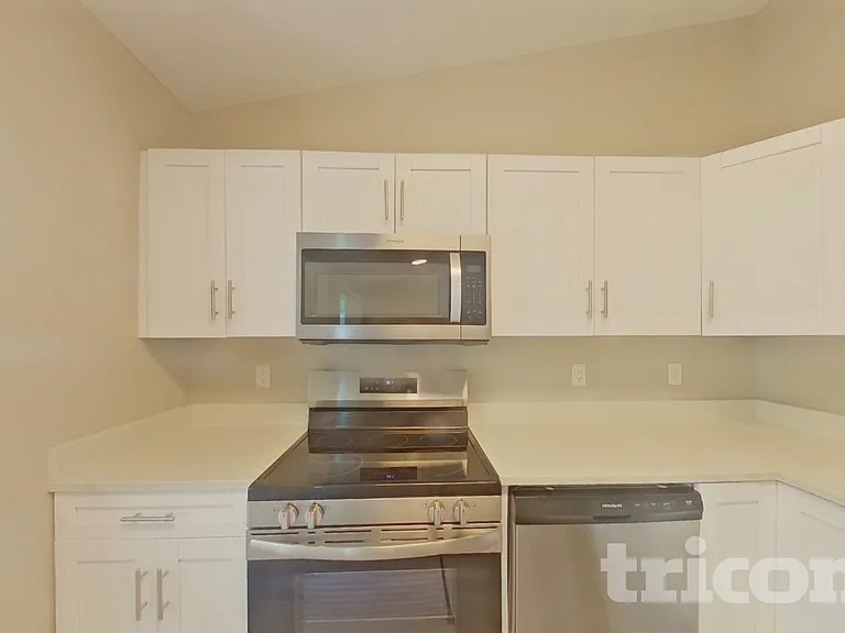 1379 High Plains Dr W — Photo 5