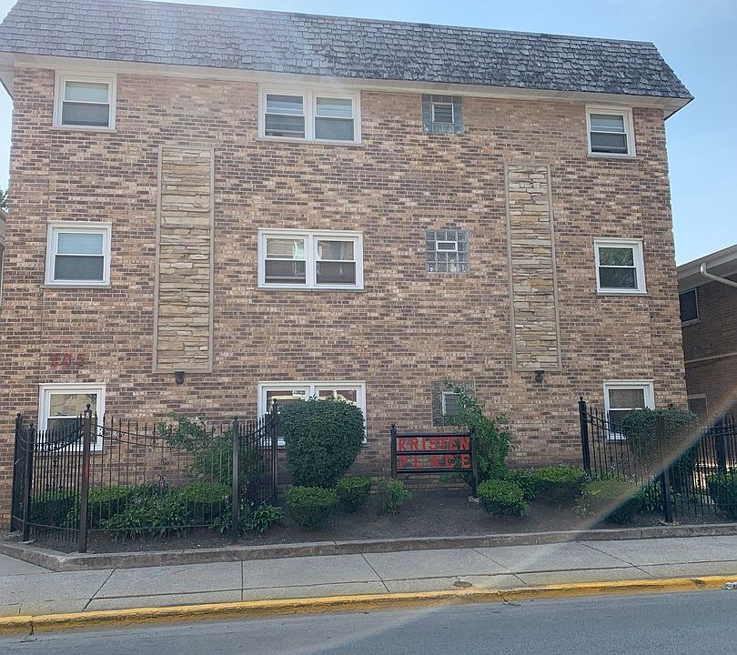1st image of 205 Circle Ave APT 1B