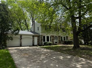 4812 Kimball Ave SE, Kentwood, MI 49508