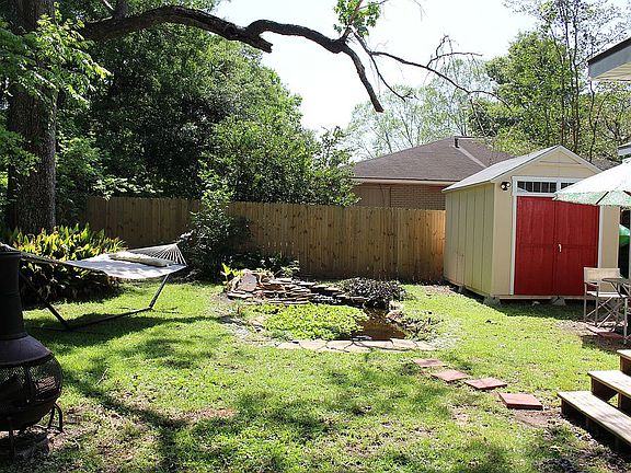 5th image of 117 Oak Crest Dr