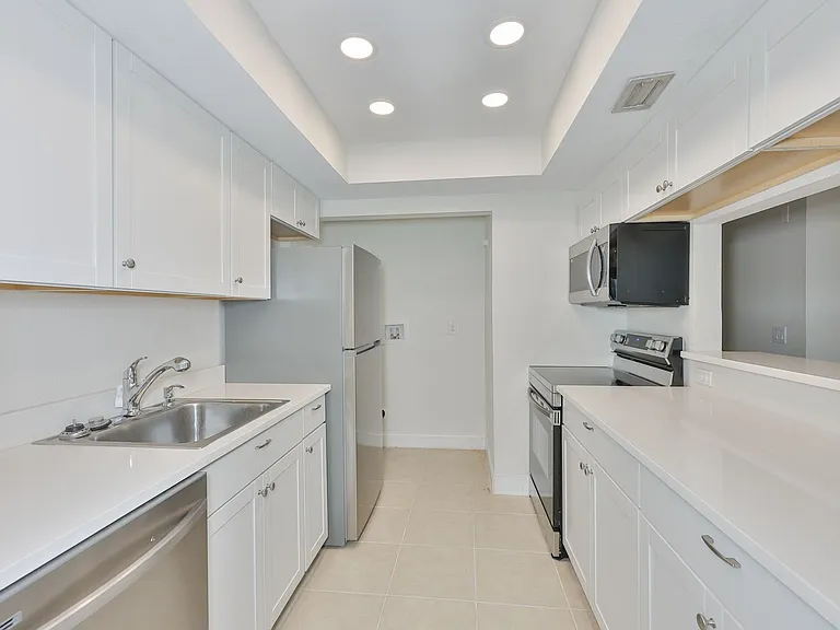 11502 7th Ln N #1401 — Photo 23