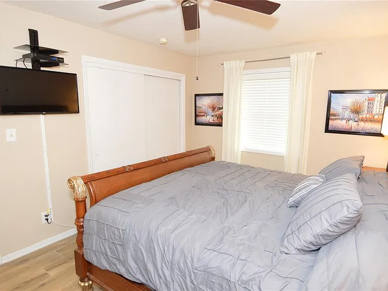 3873 Pompano Dr SE #D — Photo 33