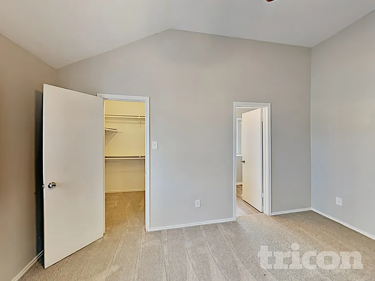 918 Elliott Dr — Photo 11