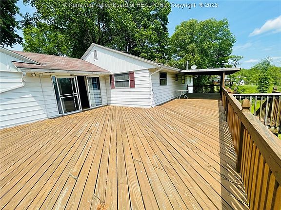 5th image of 244 Blennerhassett Hts
