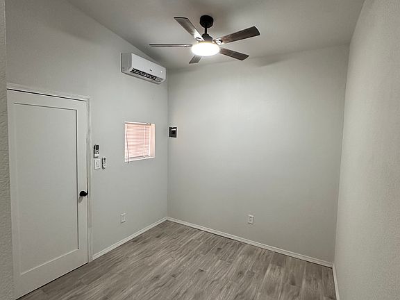 3rd image of 1313 Myrtle Ave #C
