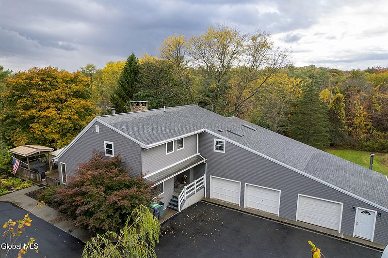 2nd image of 75 Wyche Road