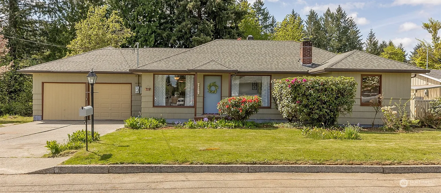719 Lot 15 Hansen Street SE photo 1