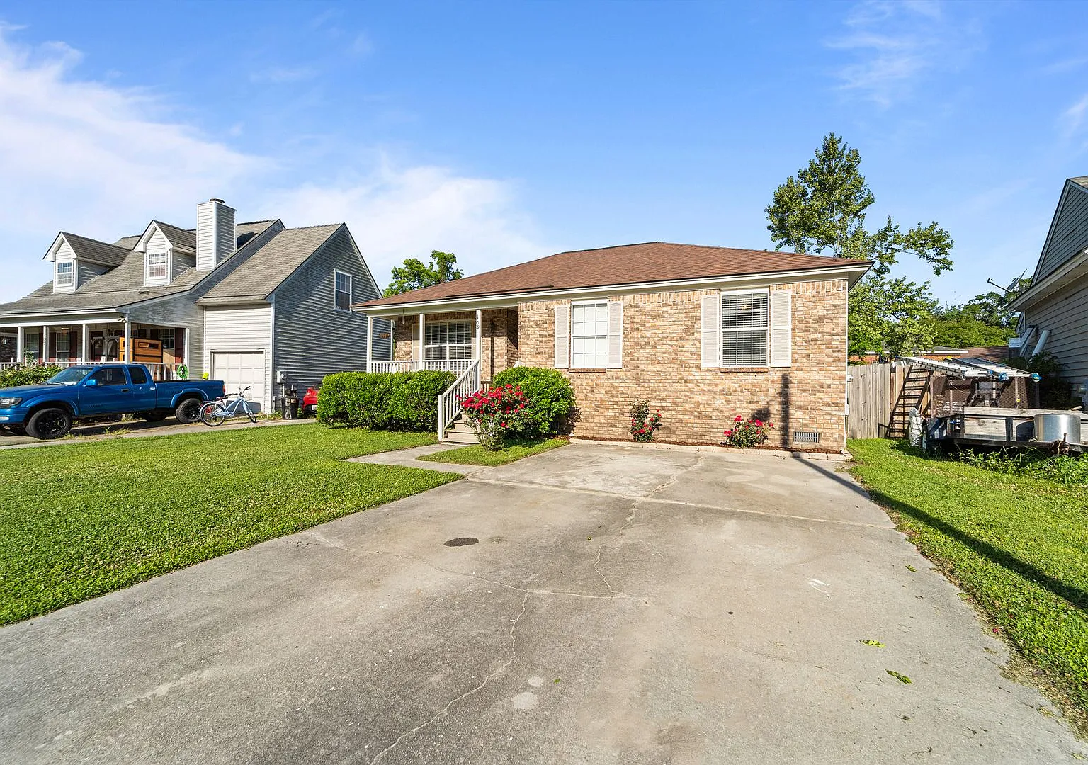 Battery Point Beauty 3BR Home with Open Living & Outdoor Oasis — Photo 3