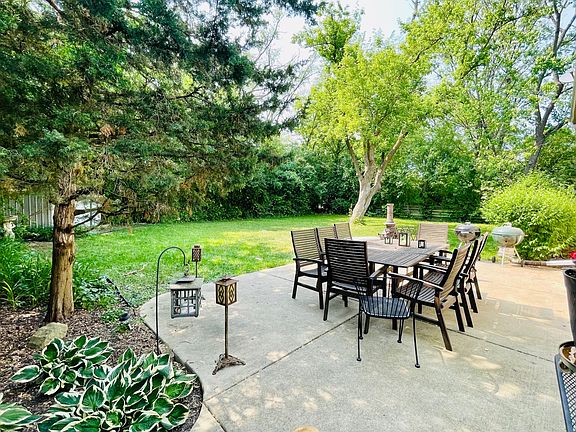 3rd image of 1704 Longvalley Dr