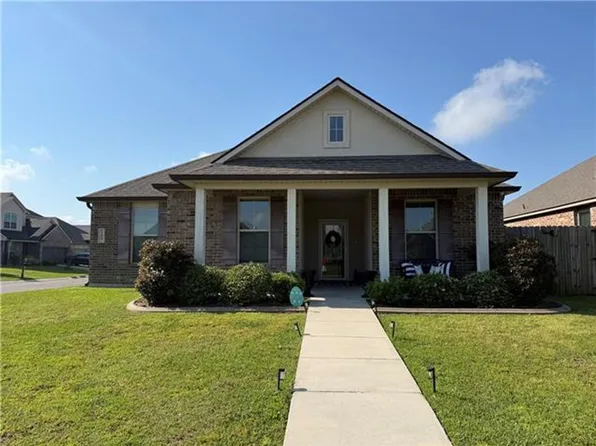 289 Grand Isle Ct, Slidell, LA 70461