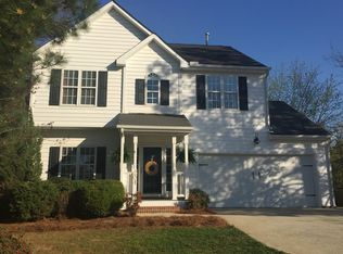 204 Echo Hills Ct, Holly Springs, NC 27540