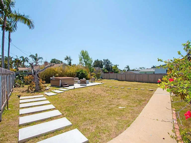 907 California St — Photo 26
