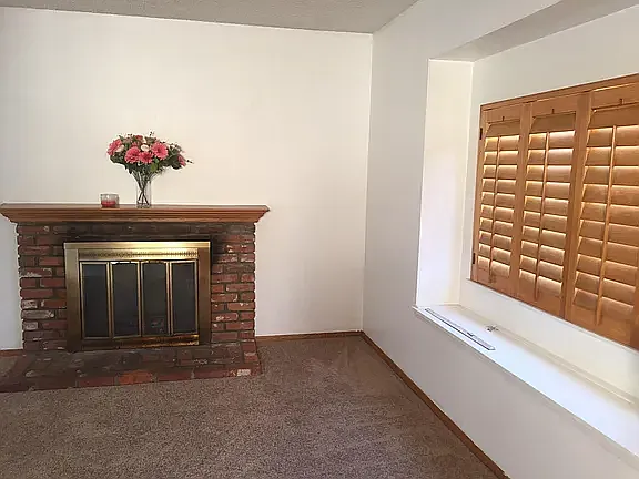 6143 Chadwick Ave — Photo 2