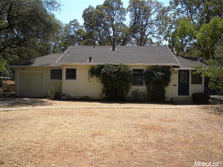 1st image of 105 Palmyra St