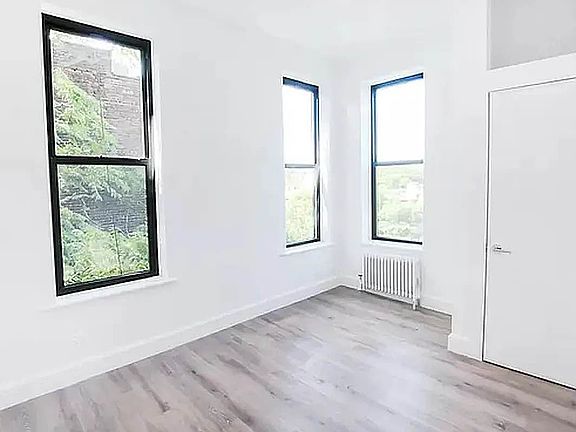 2nd image of 165 Howard Ave APT 2L